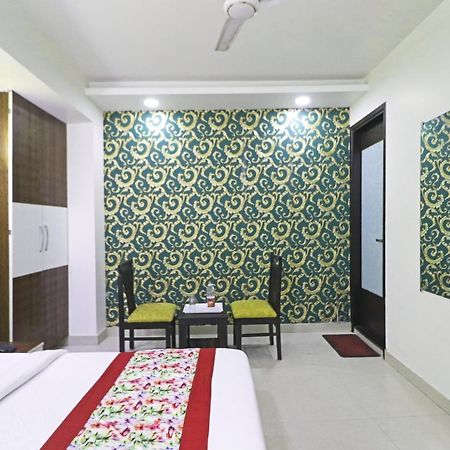 Hotel Inn Suites - Delhi Airport Neu-Delhi Exterior foto