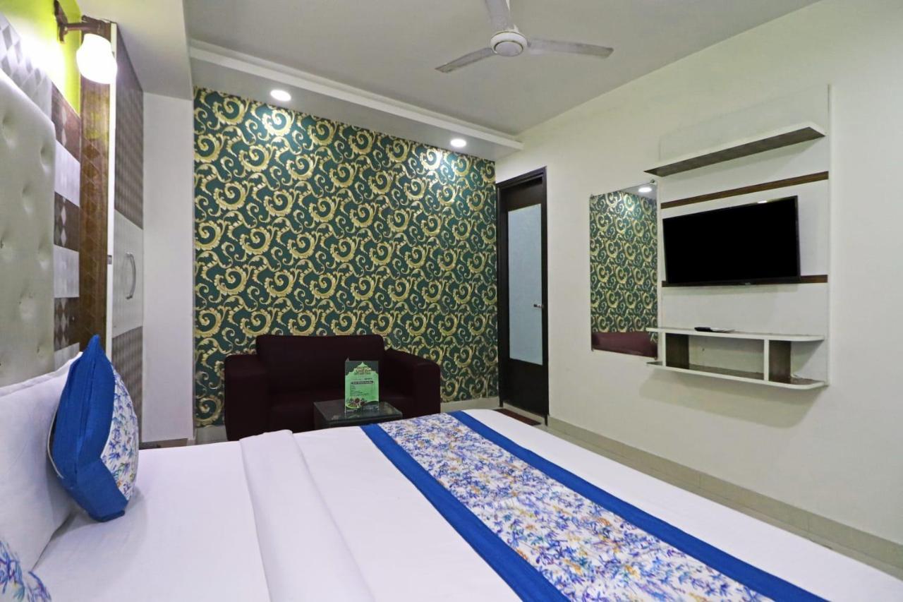 Hotel Inn Suites - Delhi Airport Neu-Delhi Exterior foto